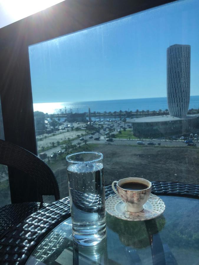 Апартамент У Моря Batumi Exterior photo